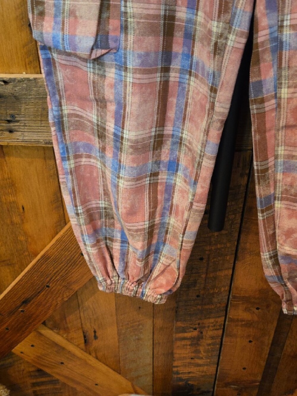 036p POL Pink & Blue Plaid Cargo Joggers - Picture 5 of 12